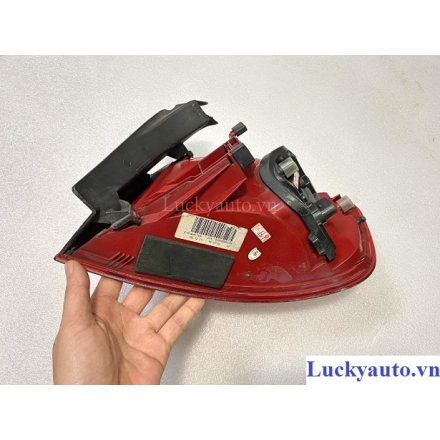 Đèn hậu miếng ngoài xe Audi A4_ 8K5945095K